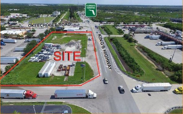 2844 S. Kings Highway, Fort Pierce, FL 34945